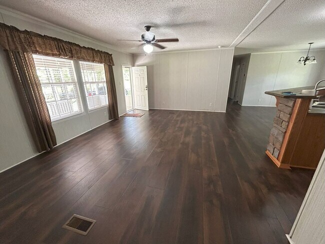 Building Photo - Immaculate 4BR Mobile Home in the heart of...