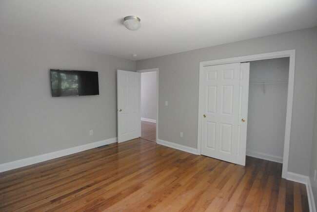 Building Photo - 46 Cherrywood Dr