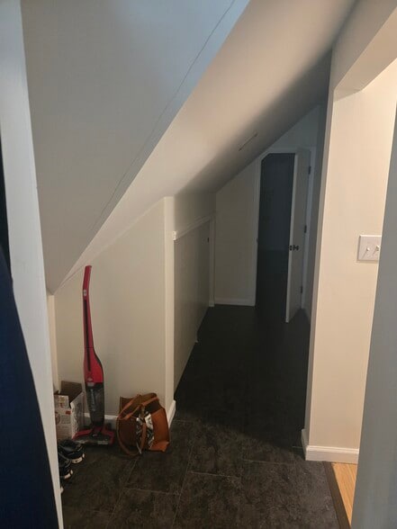 Upstairs Bed Room Closet - 6351 Broadway St