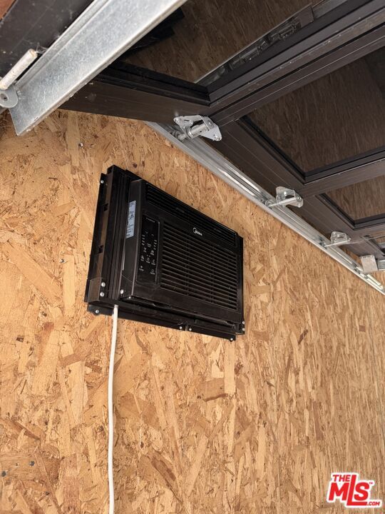 Building Photo - 4517 Cleland Ave