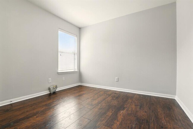 Building Photo - 4006 Enclave Mist Ln
