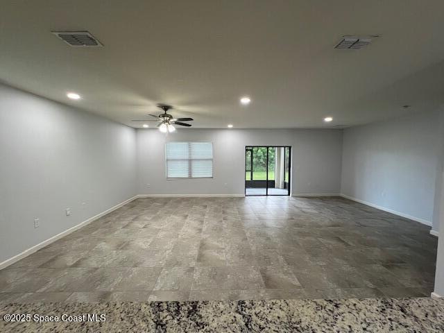 Building Photo - 740 Acadia Ct SE