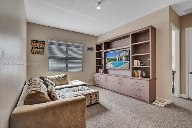 Building Photo - 8959 Cypress Grove Ln
