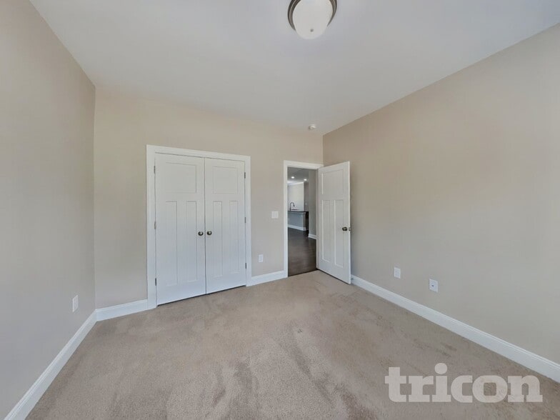 Building Photo - 89 D L Phillips Ln