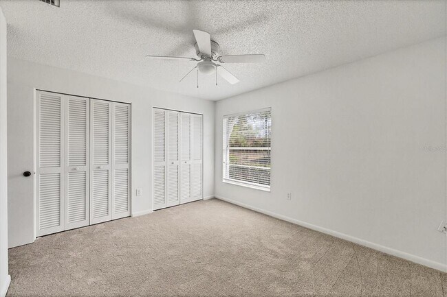 Building Photo - 4220 Center Pointe Ln