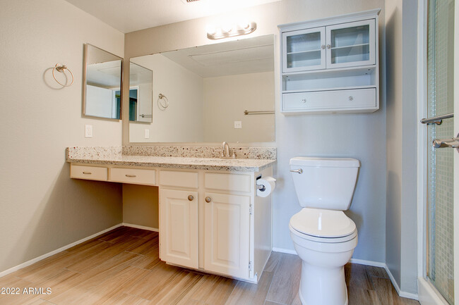 Building Photo - 11601 S Maze Ct