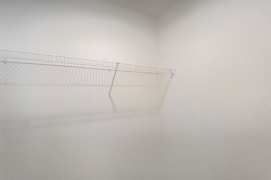 Building Photo - 2627 S Lamb Blvd