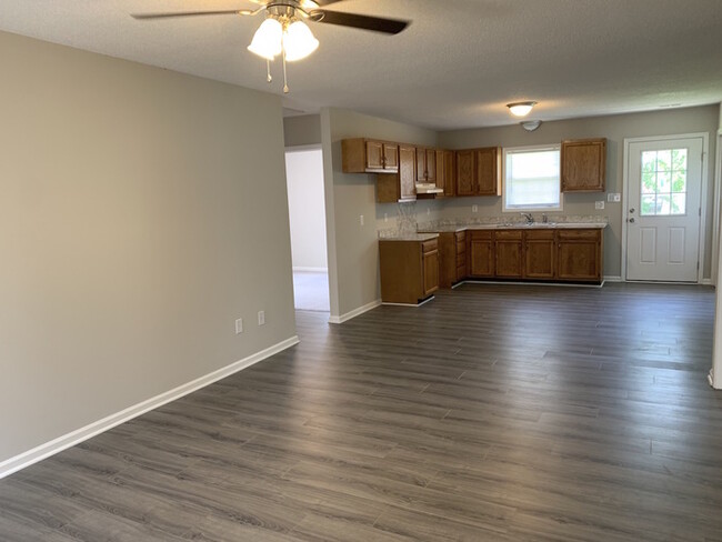 Building Photo - 822 Fisher St Concord, NC 28027