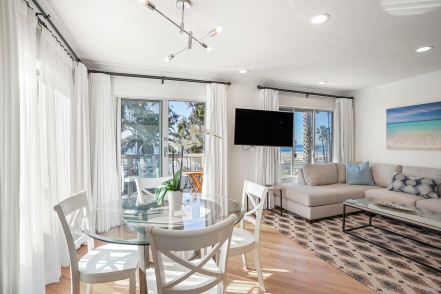 Primary Photo - Ocean Condos