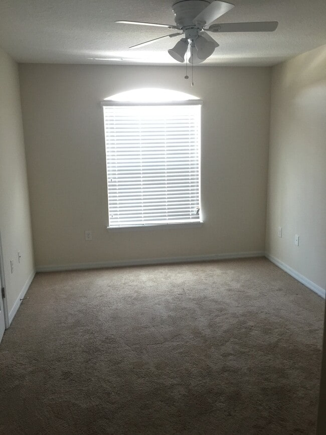 Building Photo - 5036 Matteo Trail