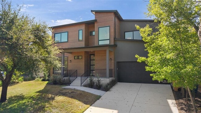 Building Photo - 2905 Westhill Dr