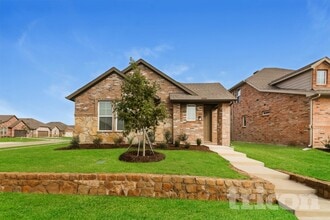Building Photo - 2588 Dulaney Dr