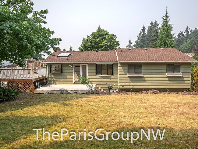 Building Photo - 14655 NE 179th St