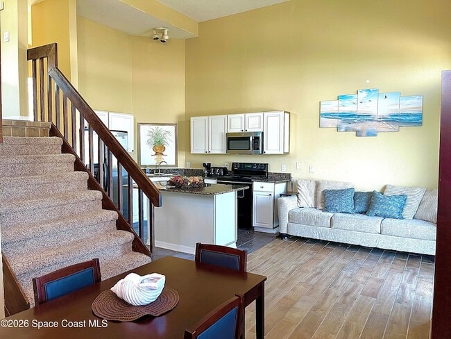 Building Photo - 799 Shell St