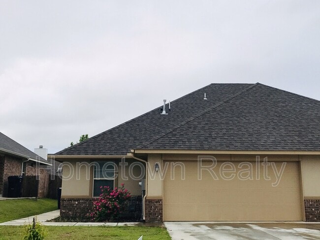 Building Photo - 11204 NW 114th St