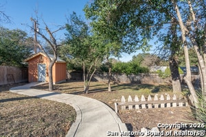 Building Photo - 607 Colwyn Pass