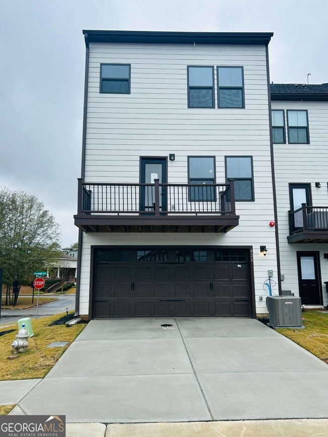 Building Photo - 420 Thatch Ter