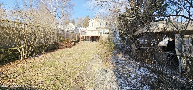 Building Photo - 1919 Price St