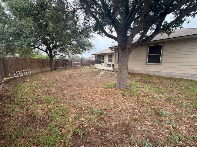 Building Photo - 8527 Winchester Way