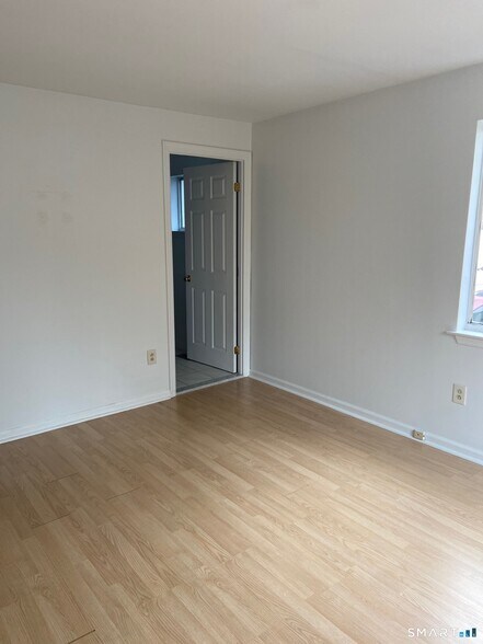 Building Photo - 4 McKendry Ct