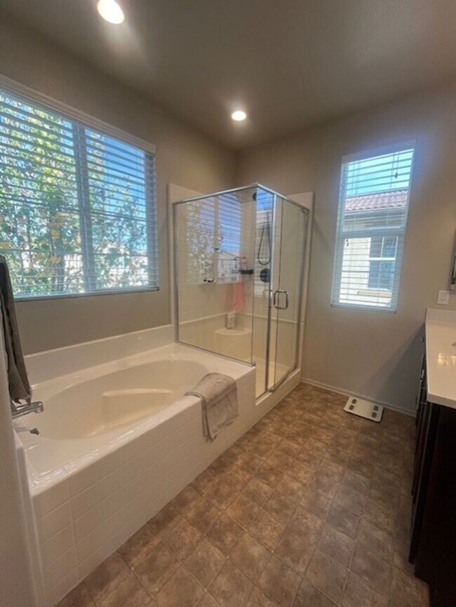 Building Photo - Beautiful Single-Family Home Murrieta