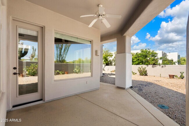 Building Photo - 11318 E White Feather Ln