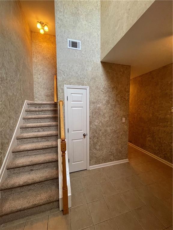 Building Photo - 2207 Pebble Beach Dr