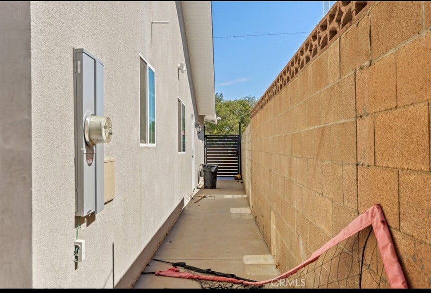 Building Photo - 37939 27th St E