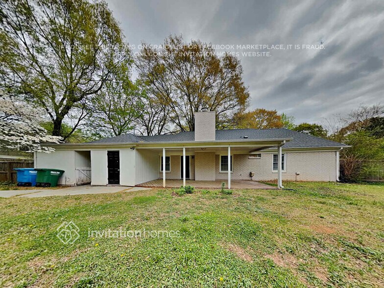 Building Photo - 214 Armstrong Dr