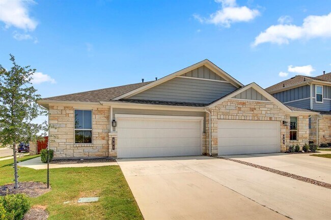 Building Photo - 501 Peace Dr