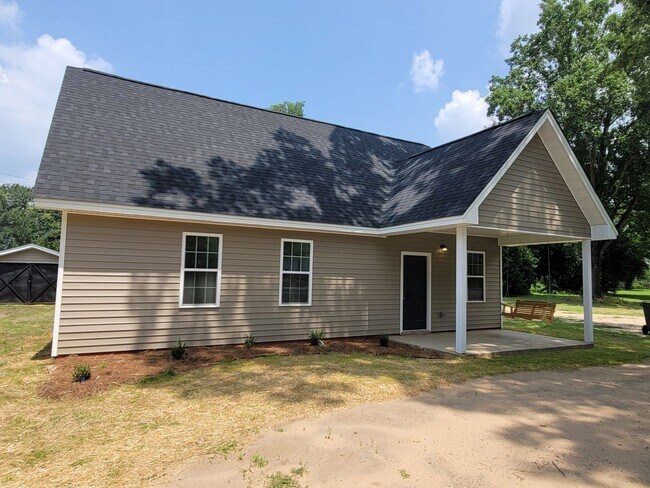 Building Photo - JUST REDUCED! New Construction Home in Olympia!