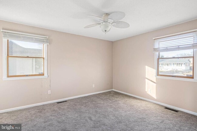 Building Photo - 521 Harbor Rd