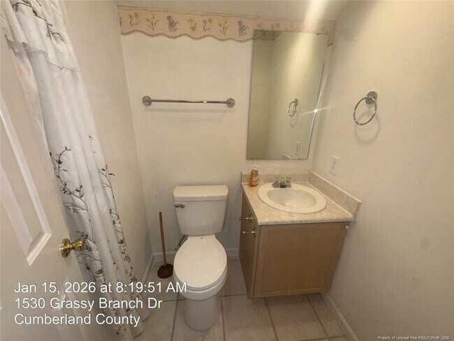 Building Photo - 1530 Grassy Branch Dr