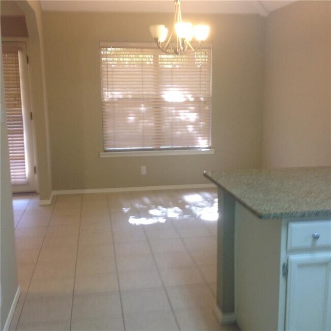 Building Photo - 7532 Le Conte Dr