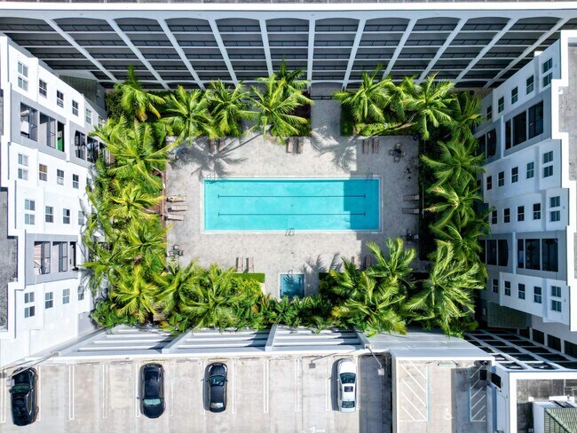 Building Photo - 1660 Renaissance Commons Blvd