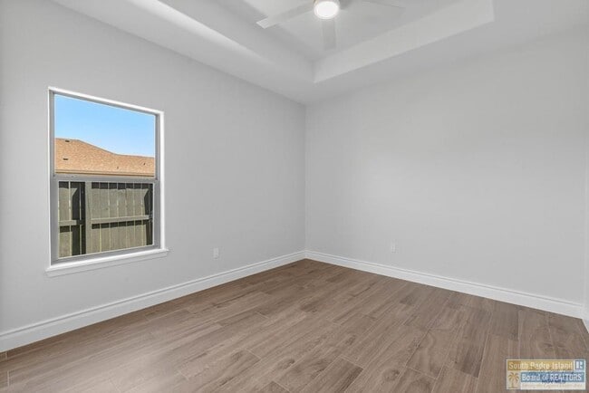 Building Photo - 2170 Portofino Blvd