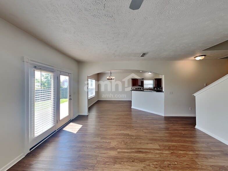 Building Photo - 2076 Red Jacket Trace