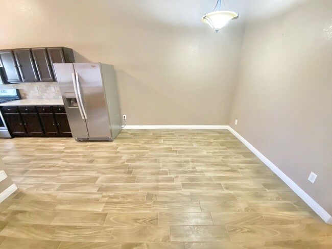 Building Photo - CHARMING CONDO IN DESIRABLE WEST LAS VEGAS NEAR SUMMERLIN