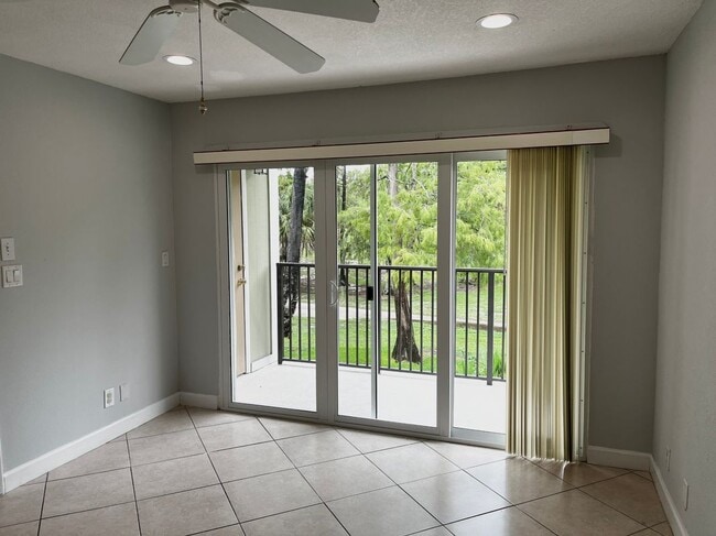 Building Photo - 8149 Lagos De Campo Blvd