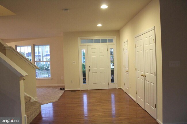 Primary Photo - 1202 Anderson St