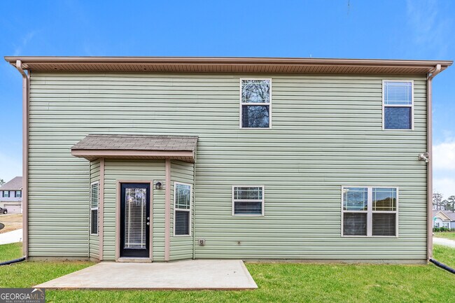 Building Photo - 633 Stevens Pl
