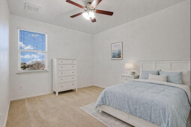 Building Photo - 14209 Marathon Rd