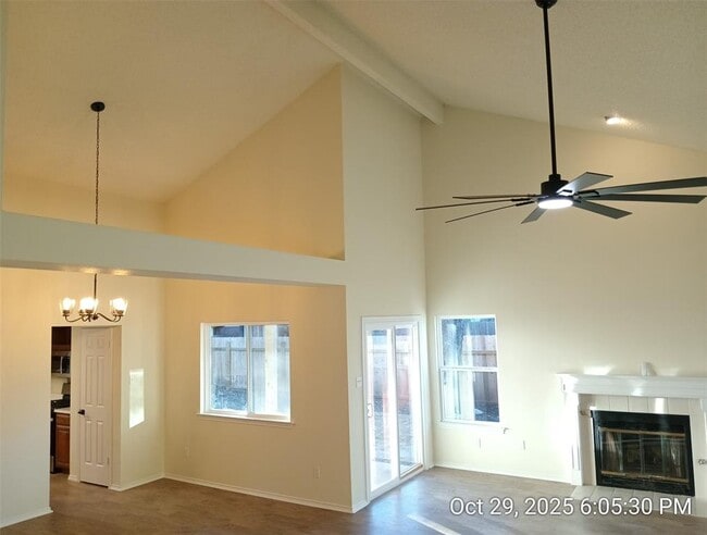 Building Photo - 13236 Kerrville Folkway