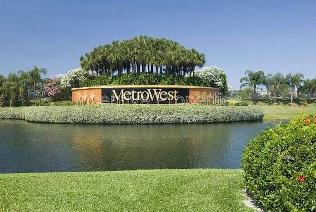 Building Photo - 1057 S Hiawassee Rd