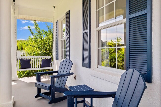 Building Photo - 4 Susan Pl