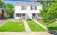 Building Photo - 2 BED 1 BATH BEAUTIFUL SINGLE FAMILY HOME