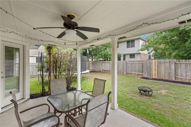 Building Photo - 601 Paso Fino Trail