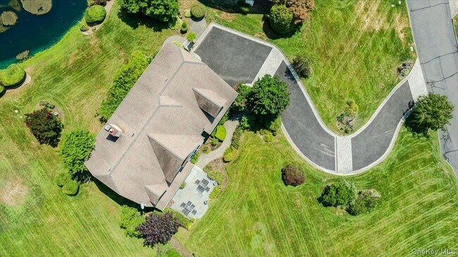 Building Photo - 53 Pembroke Dr