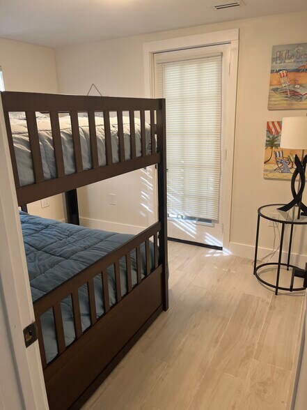 Building Photo - 27251 Patrick St