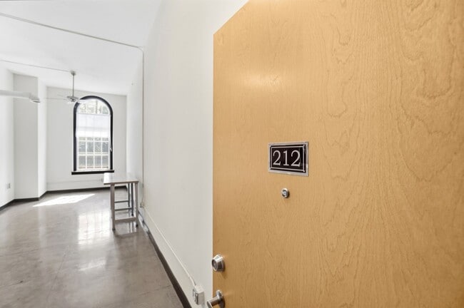 Interior Photo - Windsor Flats